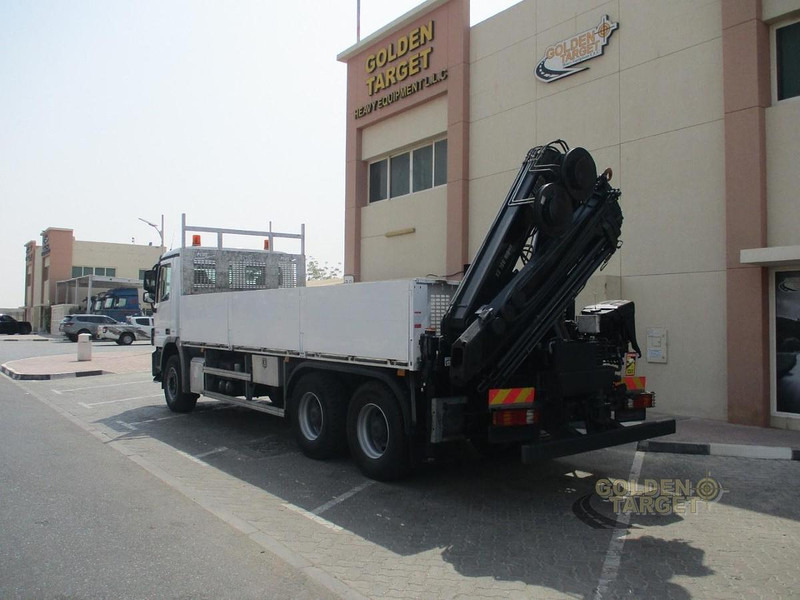 Mercedes-Benz Actros 2636 - Autódaru: 4 kép. Mercedes-Benz Actros 2636 - Autódaru: 4 kép.