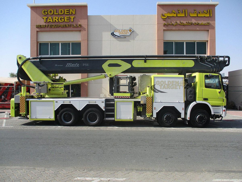 Mercedes-Benz Actros 4140 - Emelő: 5 kép. Mercedes-Benz Actros 4140 - Emelő: 5 kép.