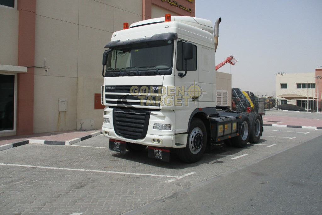 DAF XF105.460 Head Truck - Nyergesvontató: 2 kép. DAF XF105.460 Head Truck - Nyergesvontató: 2 kép.