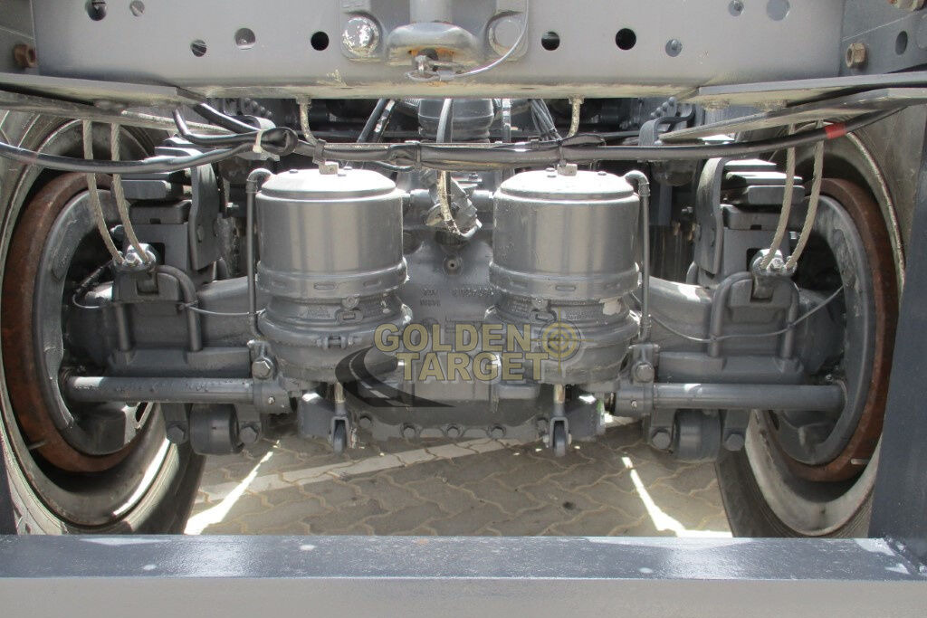 DAF XF105.460 Head Truck - Nyergesvontató: 4 kép. DAF XF105.460 Head Truck - Nyergesvontató: 4 kép.