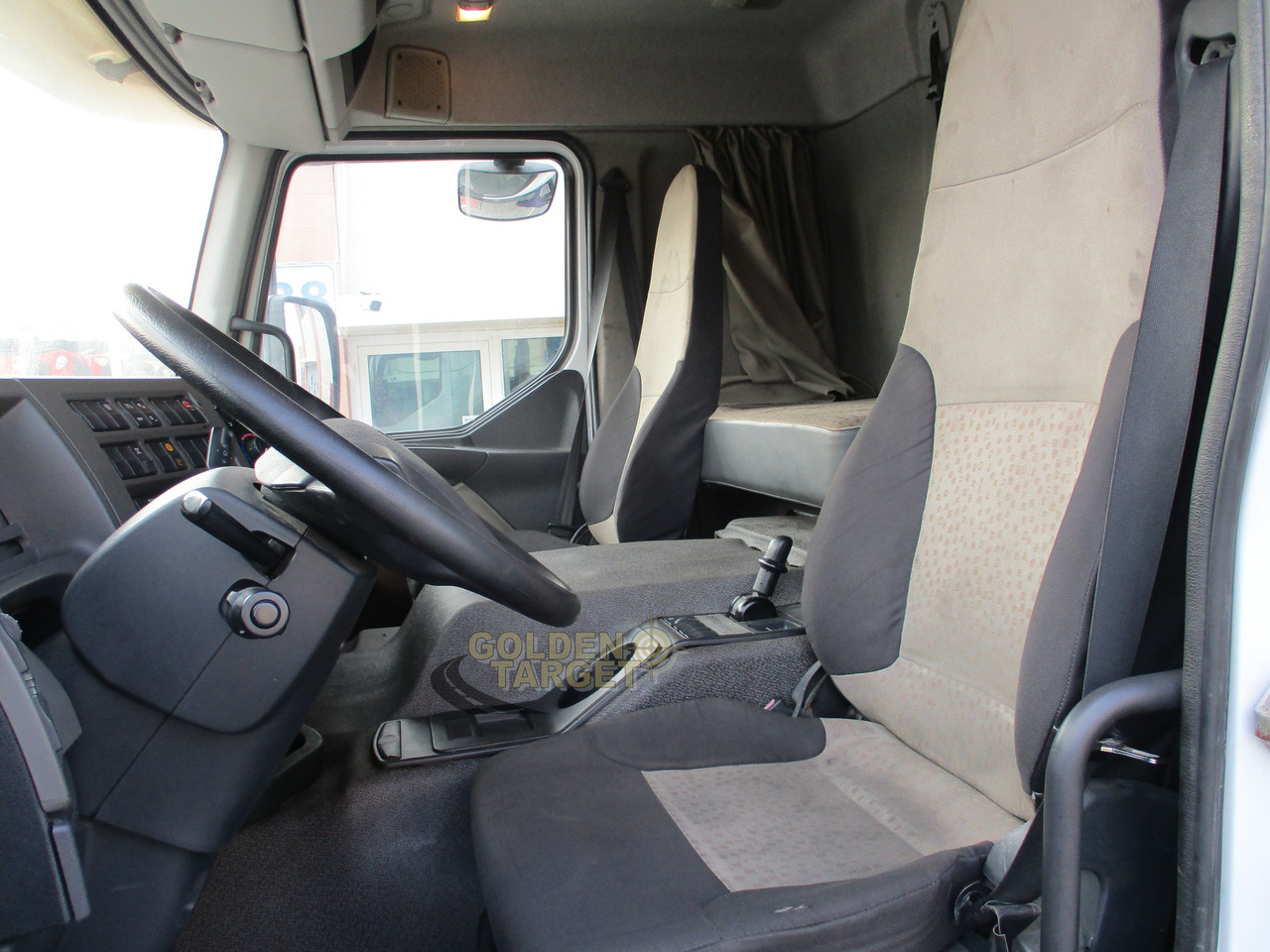 Darus autó RENAULT Kerax 380 6×4 Crane Truck: 19 kép.