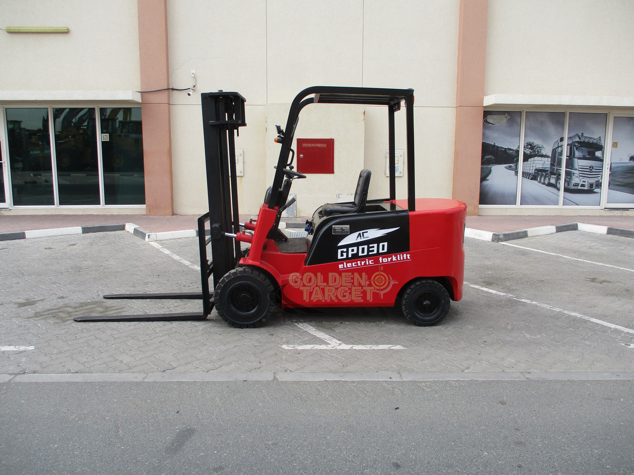 Új Elektromos targonca RIPPA GPD30 3 Electric Forklift: 6 kép.
