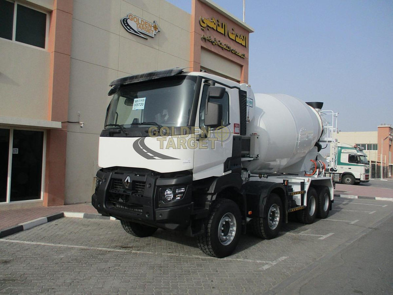 Renault K420 - Betonmixer: 2 kép. Renault K420 - Betonmixer: 2 kép.