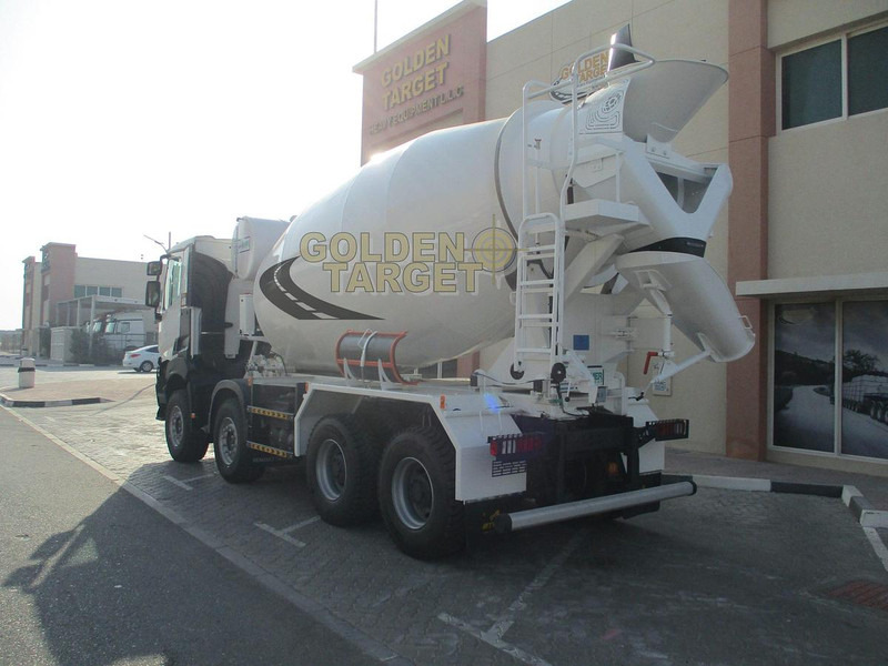 Renault K420 - Betonmixer: 4 kép. Renault K420 - Betonmixer: 4 kép.