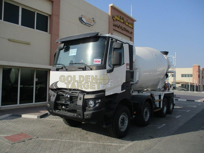 Renault K420 - Betonmixer: 2 kép. Renault K420 - Betonmixer: 2 kép.