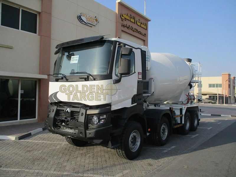 Renault K420 - Betonmixer: 2 kép. Renault K420 - Betonmixer: 2 kép.