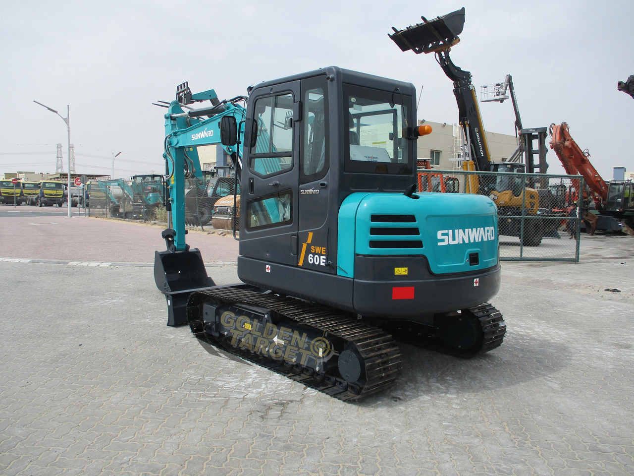 SUNWARD SWE60E Mini Hydraulic Excavator - Minikotró: 4 kép. SUNWARD SWE60E Mini Hydraulic Excavator - Minikotró: 4 kép.