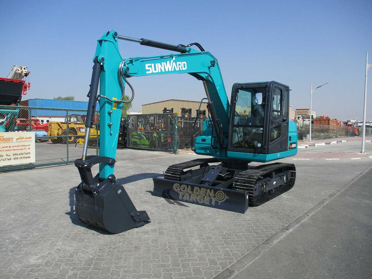 SUNWARD SWE80E9 Mini Hydraulic Excavator - Minikotró: 2 kép. SUNWARD SWE80E9 Mini Hydraulic Excavator - Minikotró: 2 kép.