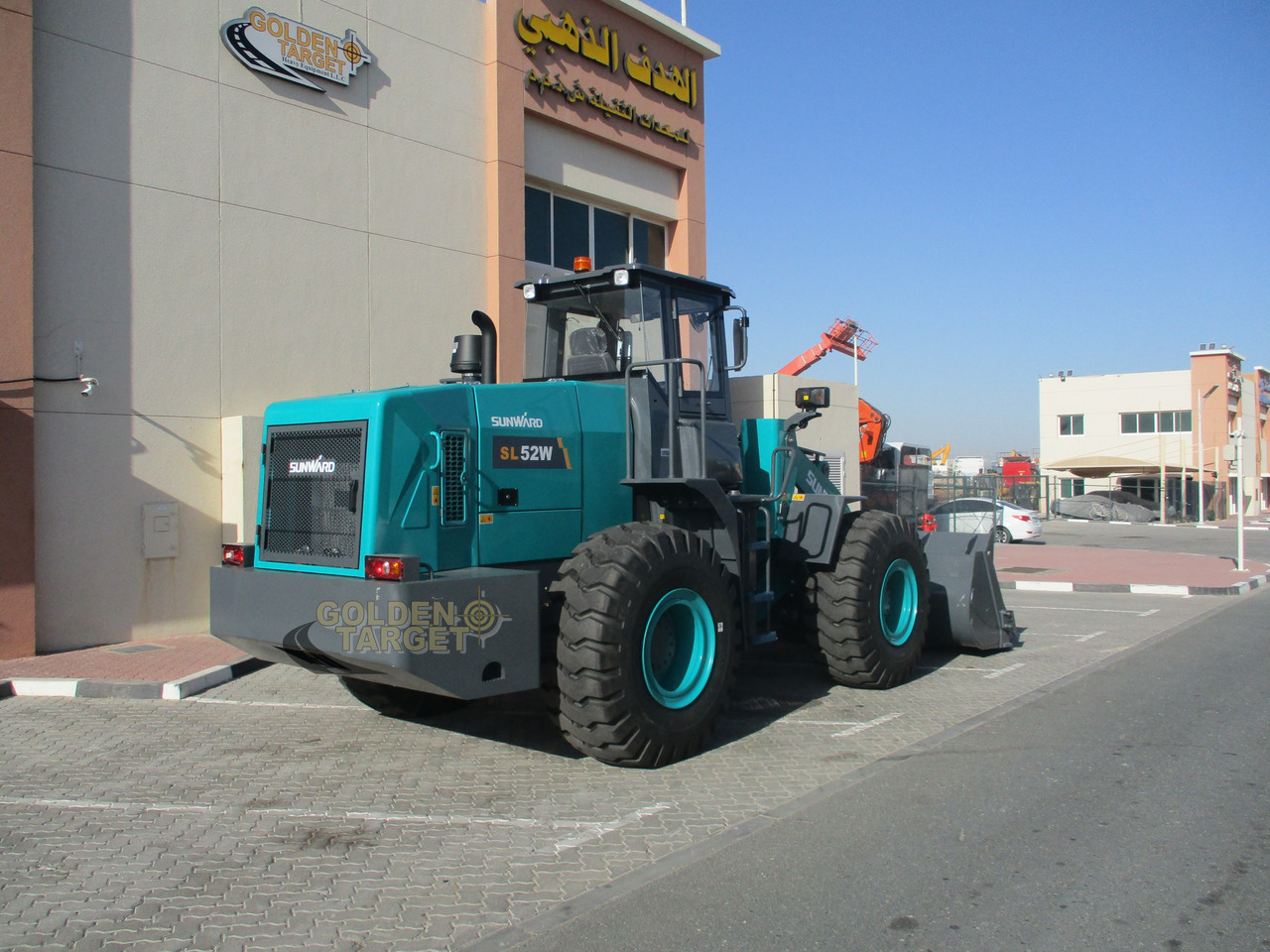 Sunward SL52W Wheel Loader - Gumikerekes homlokrakodó: 3 kép. Sunward SL52W Wheel Loader - Gumikerekes homlokrakodó: 3 kép.