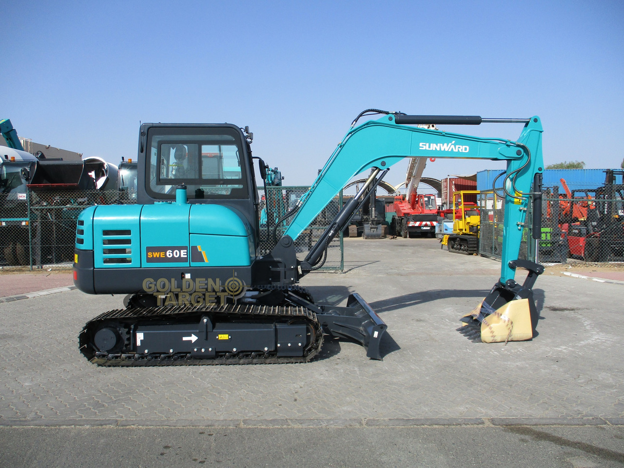 Sunward SWE60E Mini Hydraulic Excavator - Minikotró: 5 kép. Sunward SWE60E Mini Hydraulic Excavator - Minikotró: 5 kép.