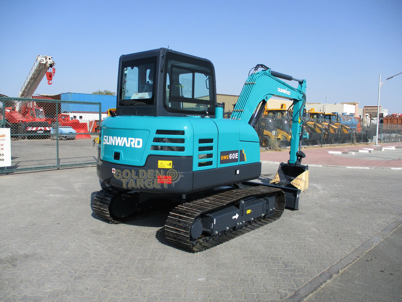 Sunward SWE60E Mini Hydraulic Excavator - Minikotró: 3 kép. Sunward SWE60E Mini Hydraulic Excavator - Minikotró: 3 kép.