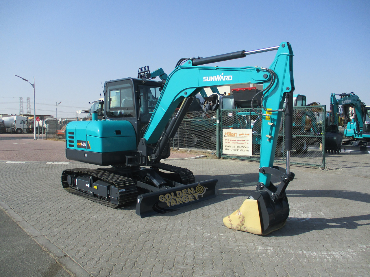 Sunward SWE60E Mini Hydraulic Excavator - Minikotró: 1 kép. Sunward SWE60E Mini Hydraulic Excavator - Minikotró: 1 kép.