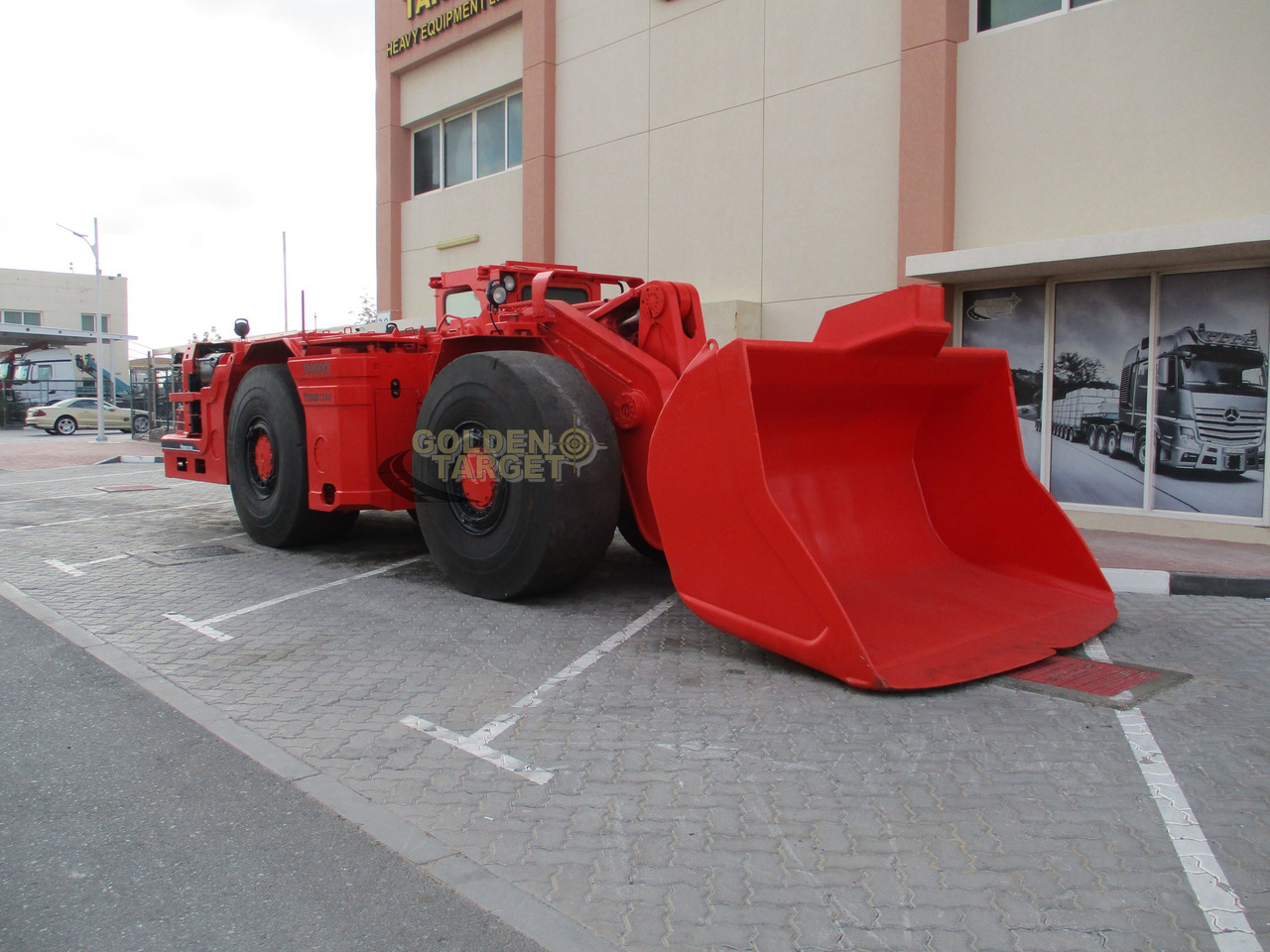 TAMROCK TORO 1250 Wheel Loader - Gumikerekes homlokrakodó: 1 kép. TAMROCK TORO 1250 Wheel Loader - Gumikerekes homlokrakodó: 1 kép.
