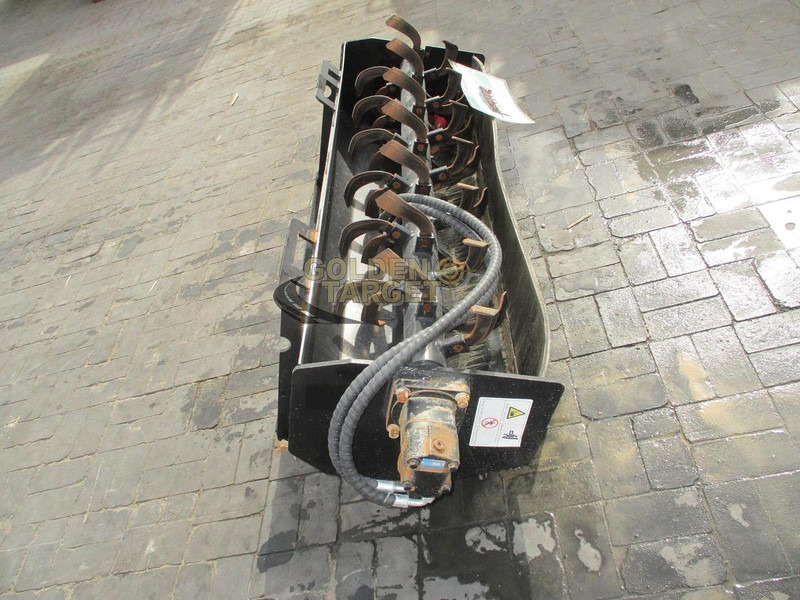 Future FT-RT57 - Rakodógép: 4 kép. Future FT-RT57 - Rakodógép: 4 kép.