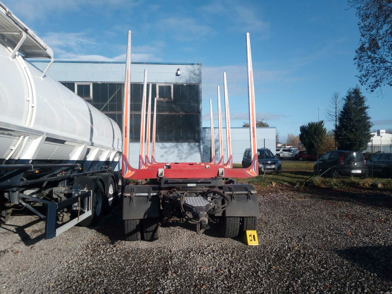 Doll A131 timber trailer - Rönkszállító pótkocsi: 3 kép. Doll A131 timber trailer - Rönkszállító pótkocsi: 3 kép.