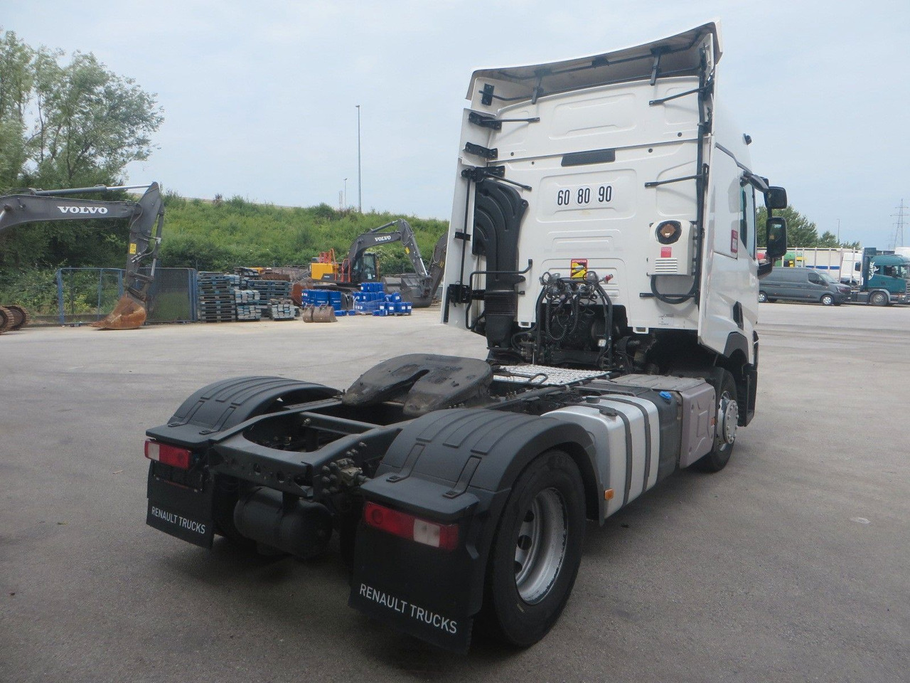 Renault T460 SC 4x2Tractor, Retarder - Nyergesvontató: 3 kép. Renault T460 SC 4x2Tractor, Retarder - Nyergesvontató: 3 kép.