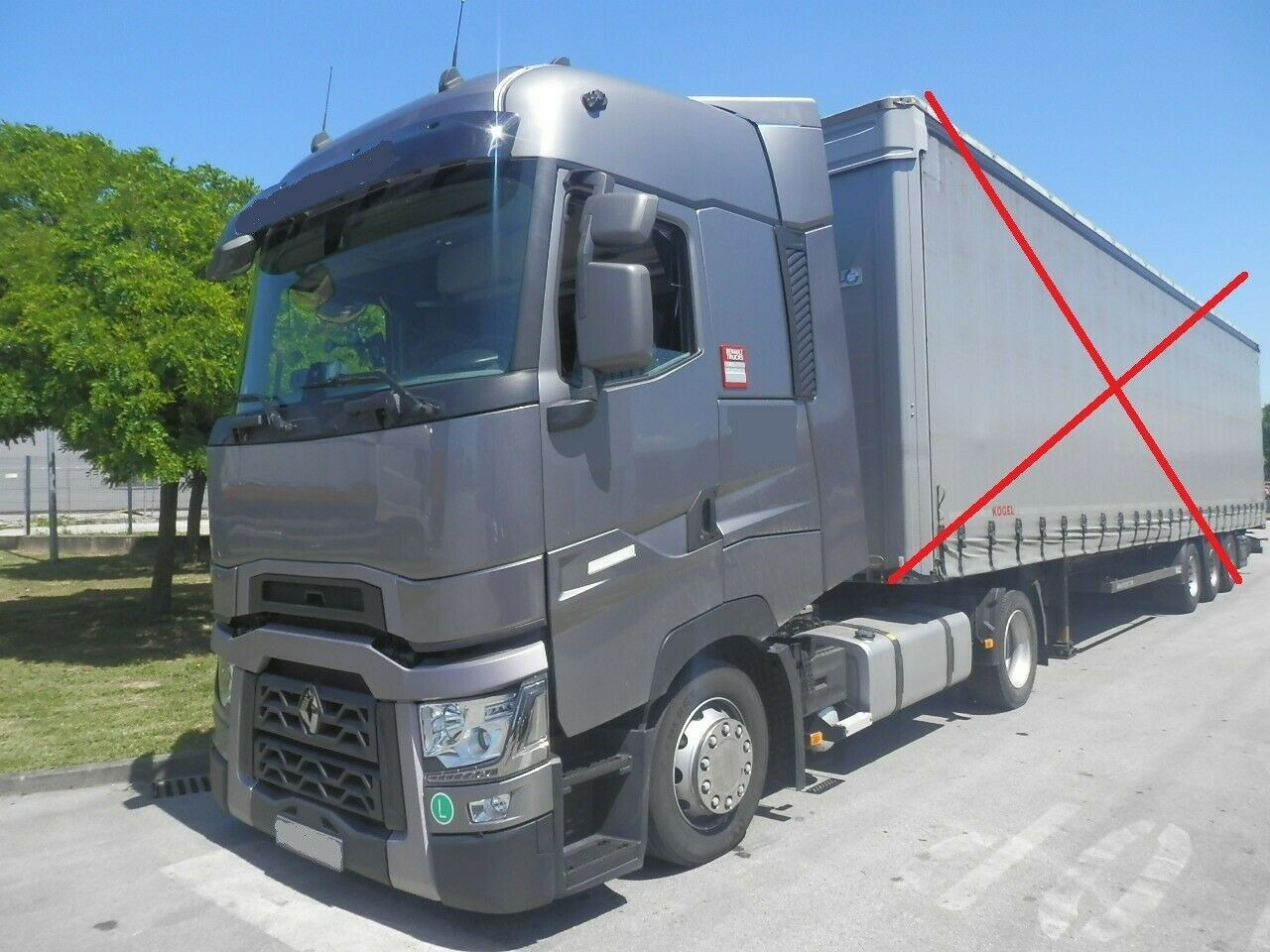 Renault T480 4x2Tractor mega - Nyergesvontató: 1 kép. Renault T480 4x2Tractor mega - Nyergesvontató: 1 kép.