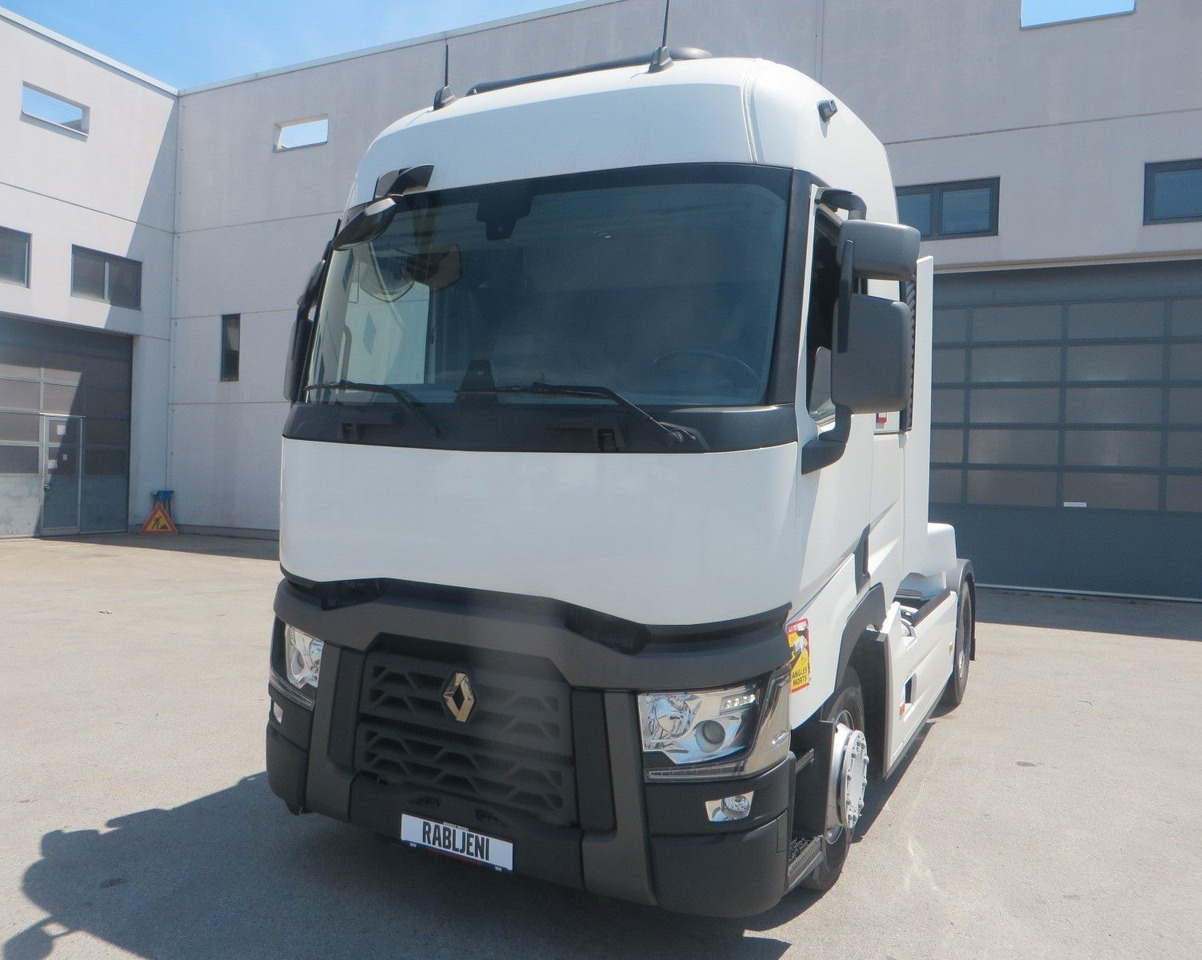 Renault T480 SC 4x2Tractor, Retarder - Nyergesvontató: 1 kép. Renault T480 SC 4x2Tractor, Retarder - Nyergesvontató: 1 kép.