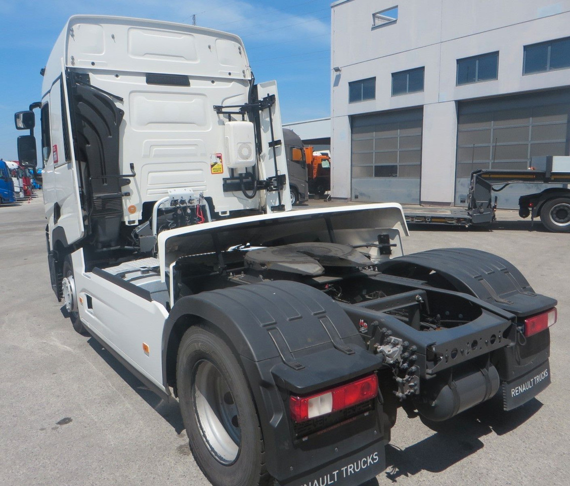 Renault T480 SC 4x2Tractor, Retarder - Nyergesvontató: 4 kép. Renault T480 SC 4x2Tractor, Retarder - Nyergesvontató: 4 kép.