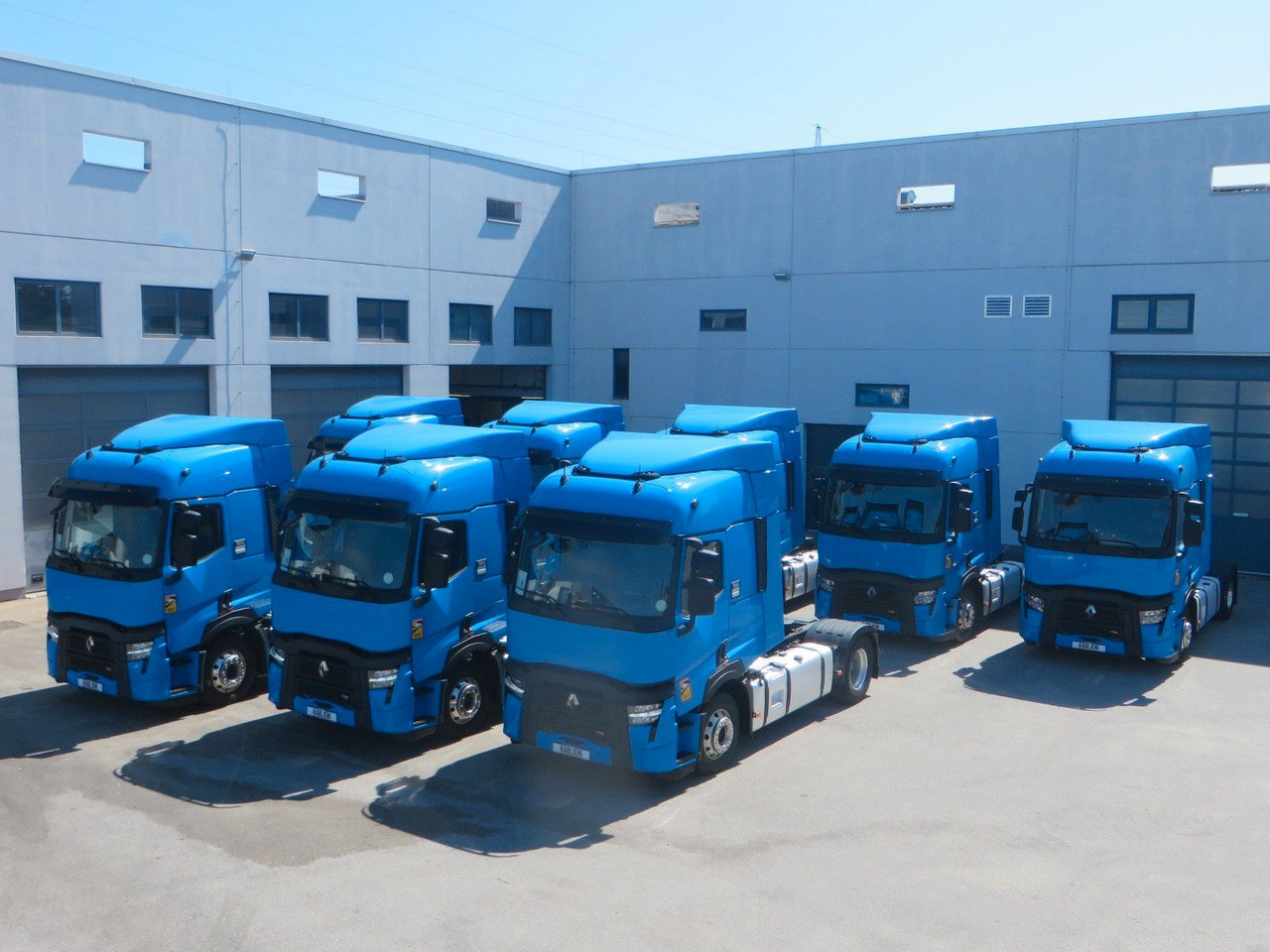 Renault T480 SC 4x2Tractor SELECTION - Nyergesvontató: 1 kép. Renault T480 SC 4x2Tractor SELECTION - Nyergesvontató: 1 kép.