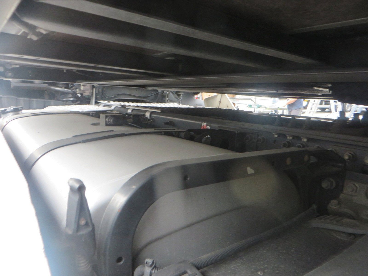 Nyergesvontató Renault T520 HSC 4x2Tractor: 11 kép.