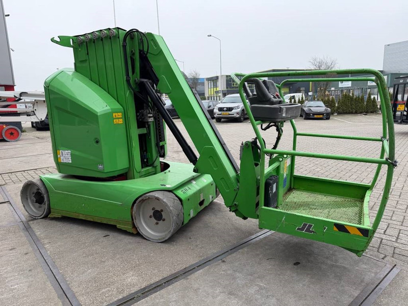 JLG Toucan 12 E Plus - Személyemelő: 5 kép. JLG Toucan 12 E Plus - Személyemelő: 5 kép.