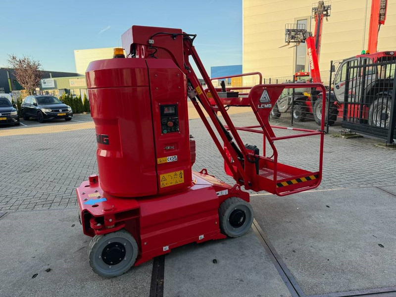 LGMG M 0810 JE - Emelő: 4 kép. LGMG M 0810 JE - Emelő: 4 kép.