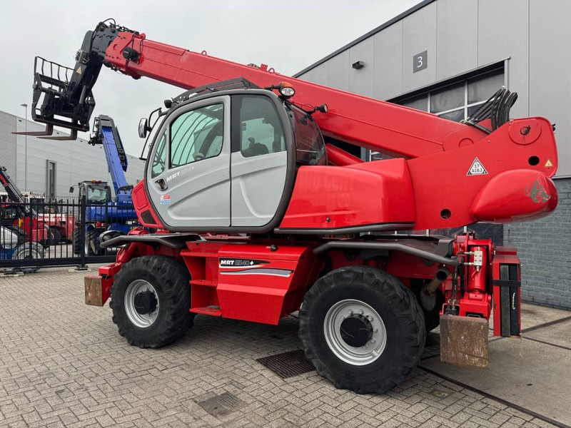 Manitou MRT 2540 Privilege - Teleszkópos rakodó: 1 kép. Manitou MRT 2540 Privilege - Teleszkópos rakodó: 1 kép.