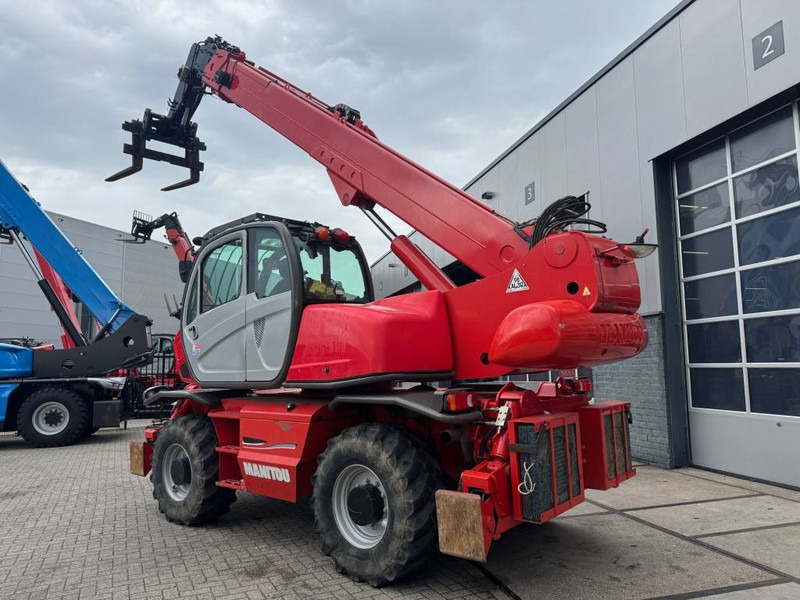 Manitou MRT 2550 Plus Privilege - Teleszkópos rakodó: 2 kép. Manitou MRT 2550 Plus Privilege - Teleszkópos rakodó: 2 kép.