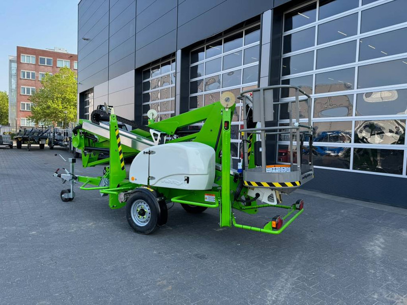 Niftylift 150 TET - Emelőkosaras utánfutó: 4 kép. Niftylift 150 TET - Emelőkosaras utánfutó: 4 kép.