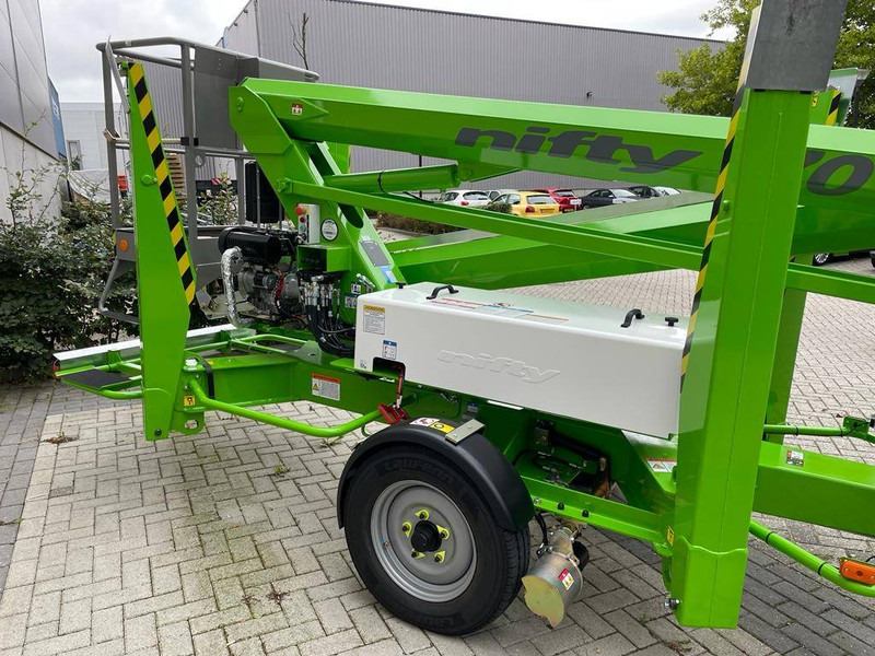 Niftylift 170 H P E T - Emelőkosaras utánfutó: 4 kép. Niftylift 170 H P E T - Emelőkosaras utánfutó: 4 kép.