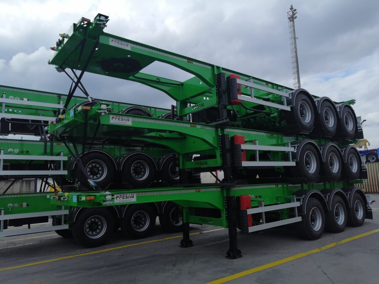 Fesan CONTAINER CARRIER CHASSIS 20 FEET, 30 FEET, 40 FEET, 40 FEET HC lízing Fesan CONTAINER CARRIER CHASSIS 20 FEET, 30 FEET, 40 FEET, 40 FEET HC: 7 kép.