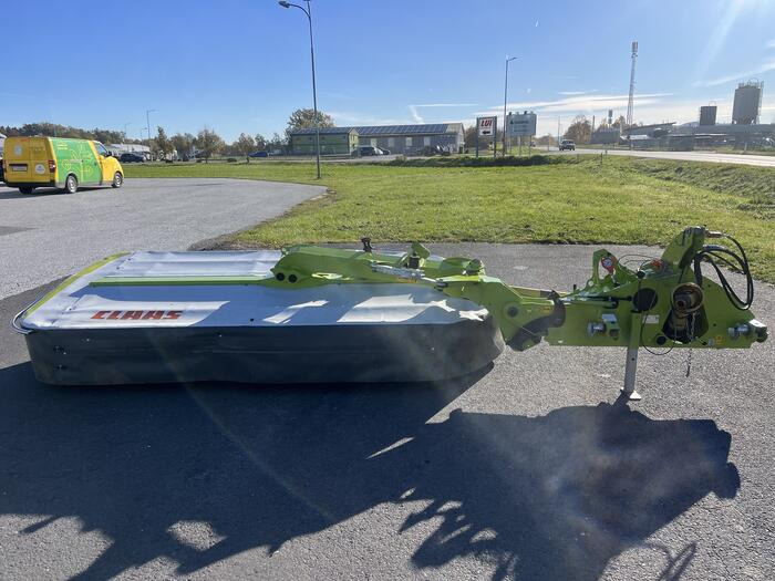 Claas Disco 3200 Contour - Fűkasza: 2 kép. Claas Disco 3200 Contour - Fűkasza: 2 kép.