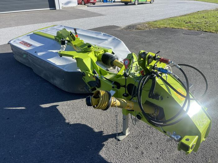 Claas Disco 3200 Contour - Fűkasza: 1 kép. Claas Disco 3200 Contour - Fűkasza: 1 kép.