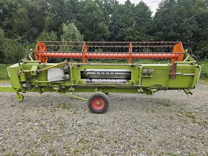 Kombájn adapter Claas V540 Vario: 8 kép.