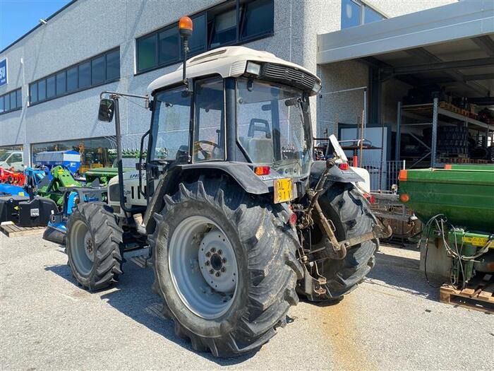 Lamborghini Sprint 674-70 - Traktor: 4 kép. Lamborghini Sprint 674-70 - Traktor: 4 kép.
