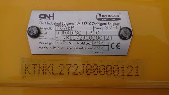 New Holland DuraDisc F 300 - Fűkasza: 5 kép. New Holland DuraDisc F 300 - Fűkasza: 5 kép.