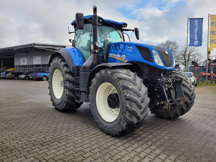 New Holland T 7.290 - Traktor: 2 kép. New Holland T 7.290 - Traktor: 2 kép.