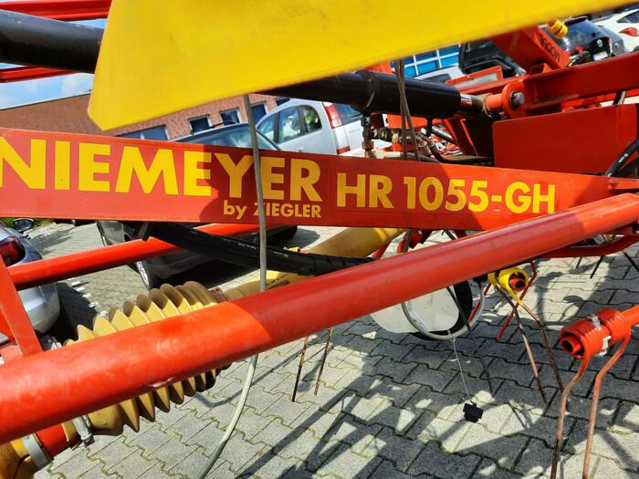 Szénaforgató Niemeyer HR 1055 - GH: 9 kép.