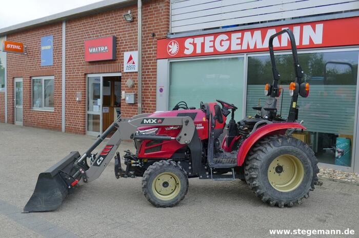 Yanmar YT235 R - Traktor: 5 kép. Yanmar YT235 R - Traktor: 5 kép.