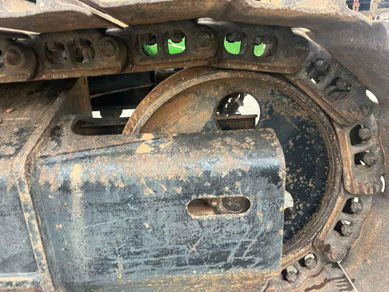 Teleszkópos emelő Aichi SR 21 A Hoogwerker rups: 7 kép.