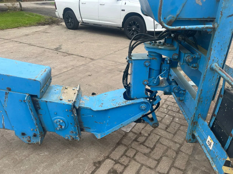 Teleszkópos emelő Aichi SR 21 A Hoogwerker rups: 11 kép.