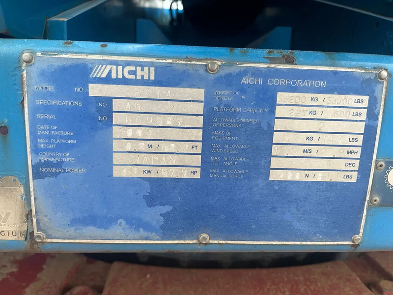 Teleszkópos emelő Aichi SR 21 A Hoogwerker rups: 10 kép.