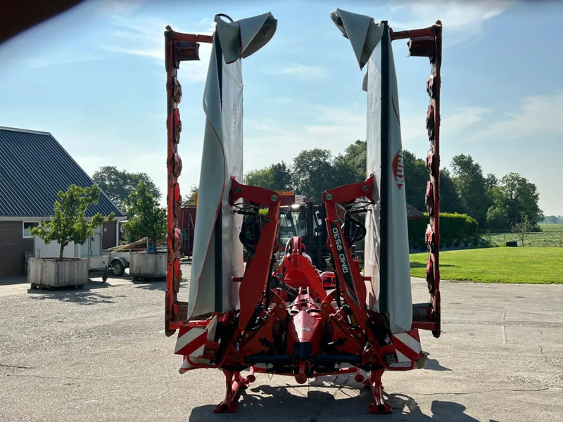 Kuhn GMD 9530 & GMD 3125 F-FF Triple maaier Vlindermaaier Schijvenmaaier - Fűkasza: 5 kép. Kuhn GMD 9530 & GMD 3125 F-FF Triple maaier Vlindermaaier Schijvenmaaier - Fűkasza: 5 kép.