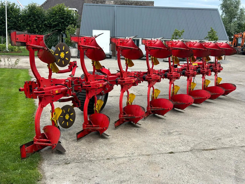 Pottinger S 650 P N 8 schaar wentelploeg Ploeg Getrokken ploeg - Eke: 3 kép. Pottinger S 650 P N 8 schaar wentelploeg Ploeg Getrokken ploeg - Eke: 3 kép.