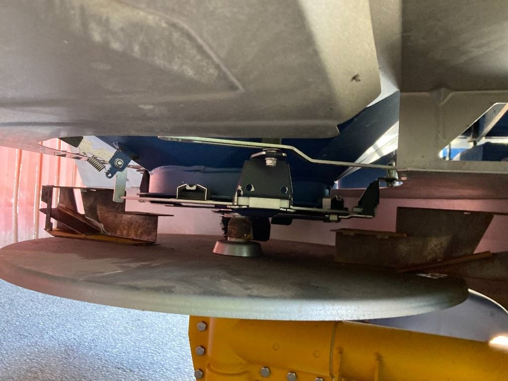 Bogballe M45W Z - Műtrágyaszóró: 4 kép. Bogballe M45W Z - Műtrágyaszóró: 4 kép.