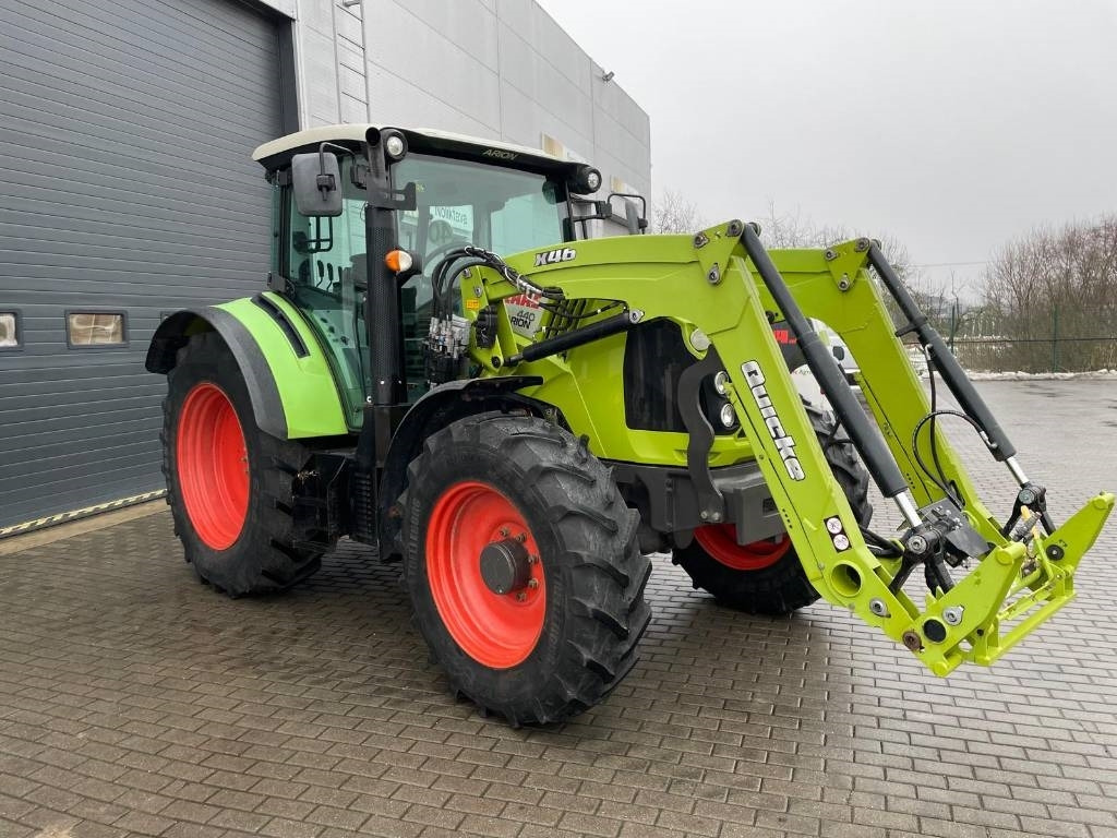 Claas Arion 440 CIS - Traktor: 3 kép. Claas Arion 440 CIS - Traktor: 3 kép.