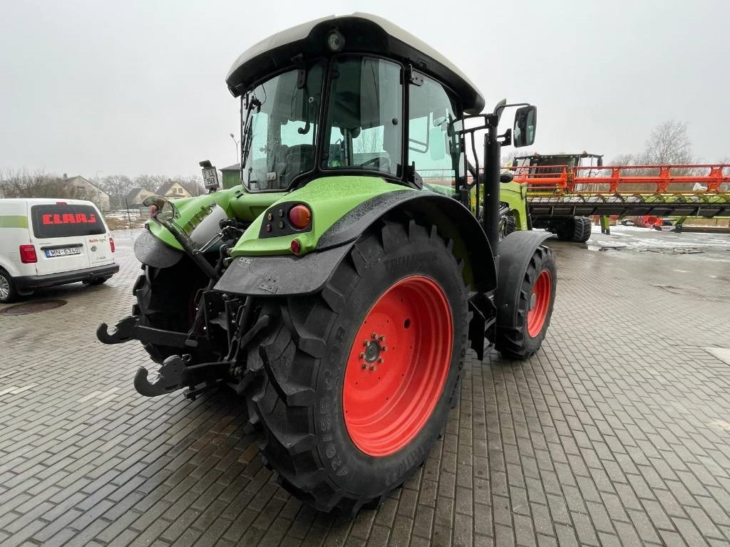 Claas Arion 440 CIS - Traktor: 4 kép. Claas Arion 440 CIS - Traktor: 4 kép.