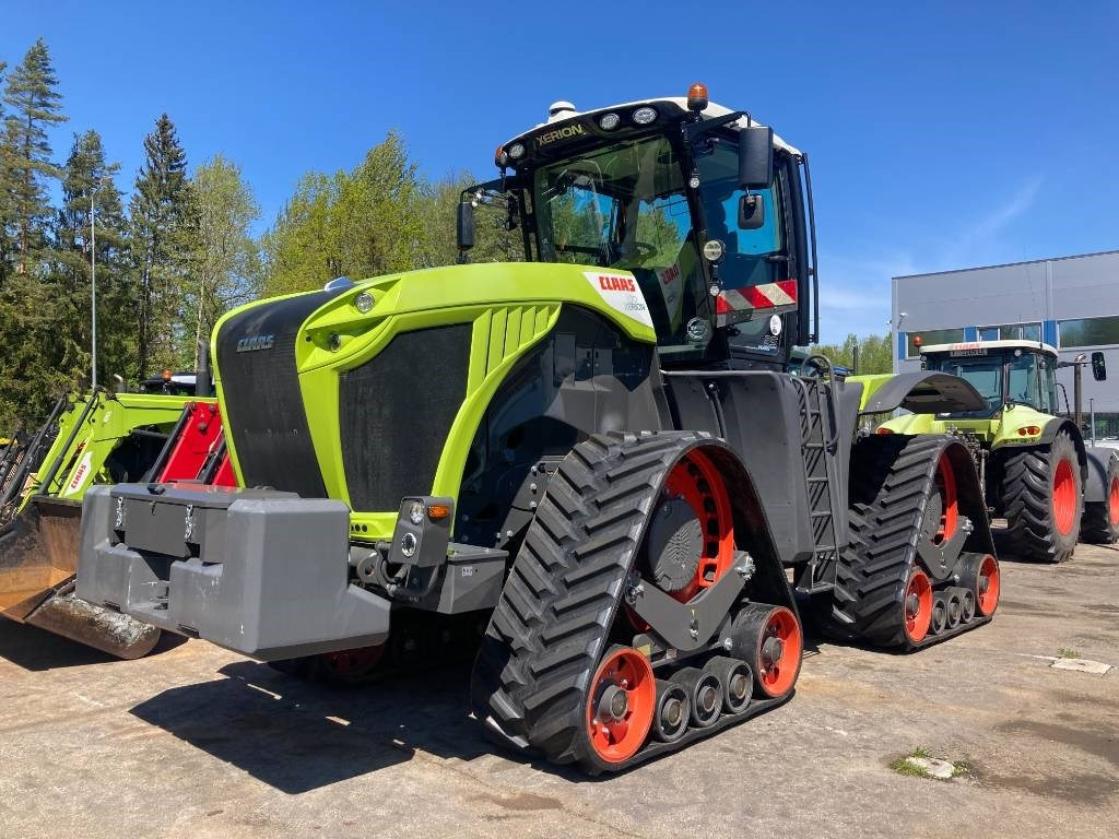 Claas XERION 5000 TRAC TS - Traktor: 1 kép. Claas XERION 5000 TRAC TS - Traktor: 1 kép.