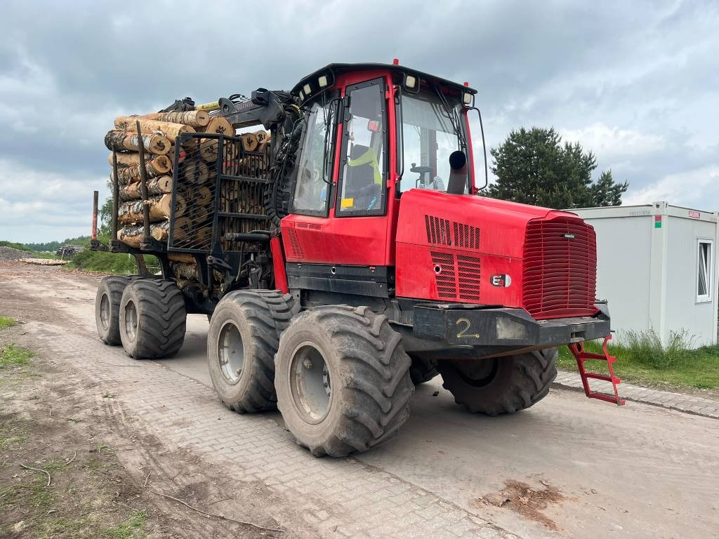 Komatsu 845  - Kihordó: 3 kép. Komatsu 845  - Kihordó: 3 kép.